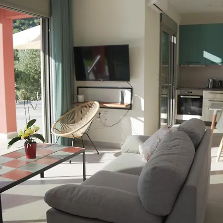 Olive Garden * Costa Navarino