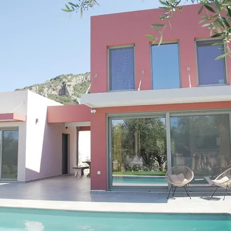 Olive Garden Villa *