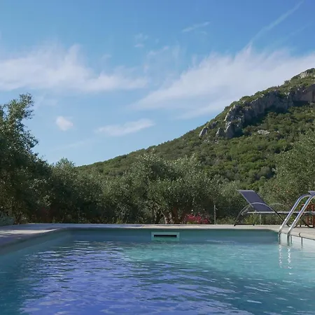 Olive Garden Villa *