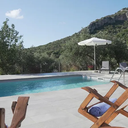 Olive Garden Costa Navarino