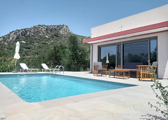 Olive Garden Costa Navarino